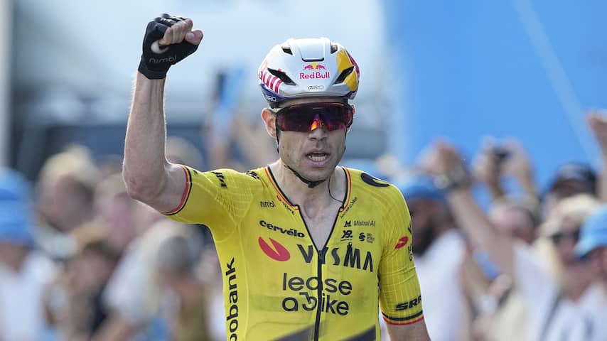 Wout van Aert wint direct bij rentree in Denemarken: 'Zit goed met de explosiviteit'
