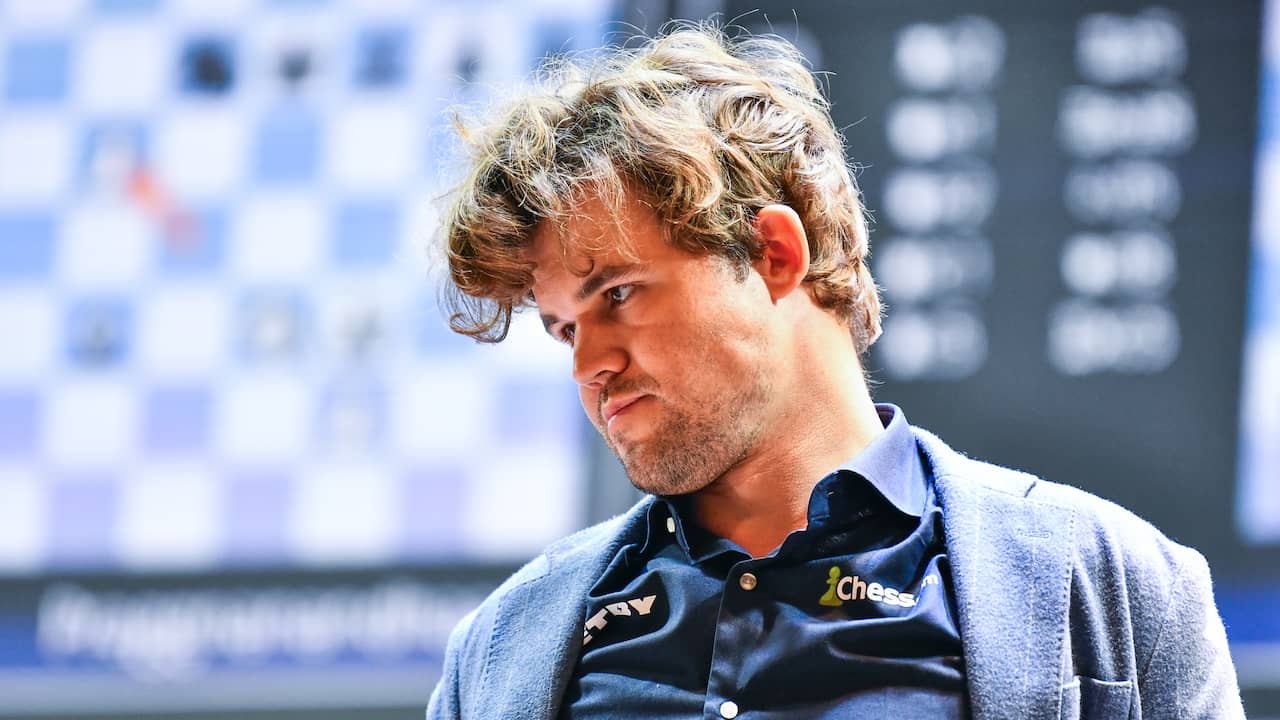 Topschaker Magnus Carlsen verplettert record bij remise tegen 143.000 ...