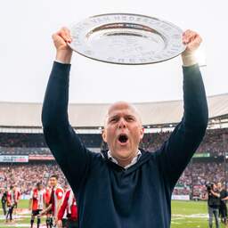 In beeld | Van Europese finale tot landstitel: de Feyenoord-jaren van Slot in foto's