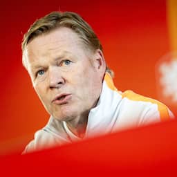 Koeman bezorgd over niveau Eredivisie: 'Klassieker was niet leuk om te zien'
