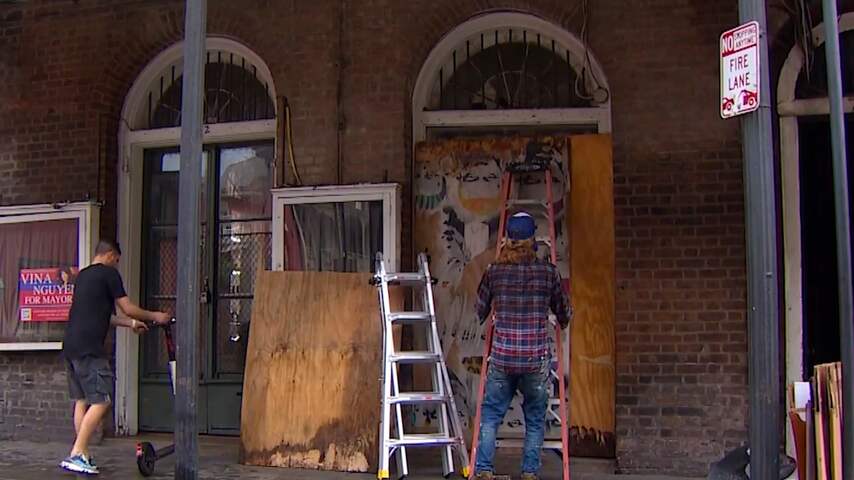 Amerikanen zetten zich schrap voor orkaan Ida