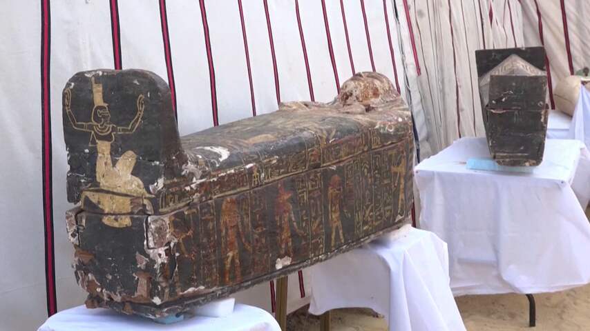 Archeologen in Egypte vinden eeuwenoude tempel met 54 sarcofagen