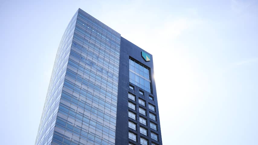ABN AMRO boekt meer winst dankzij hypotheken en leningen aan bedrijven