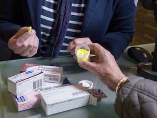 Dit gebeurt er als je een bijwerking van een vaccin of medicijn meldt