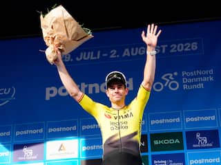 Verwarring door fotofinish: Van Aert boekt alsnog tweede ritzege in Denemarken