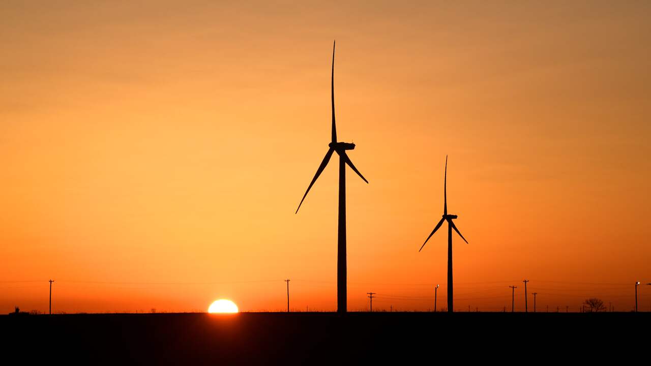 Komst windmolens Aarlanderveen van de baan, beheerder molenviergang blij