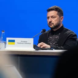 Zelensky wil internationaal verbod op vluchten door Russisch luchtruim