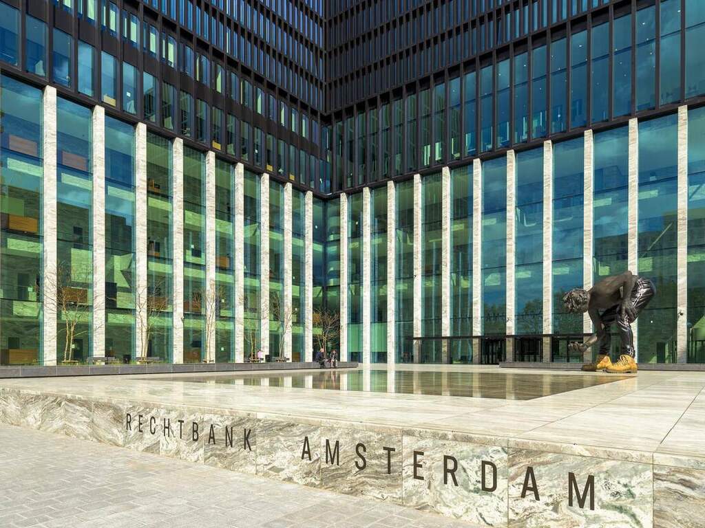 Tien jaar cel geëist tegen man (43) voor drogeren en misbruiken van tieners