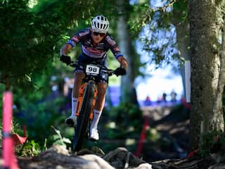 Van der Poel keert weer even terug bij grote liefde: 'Wil wereldtitel mountainbike'