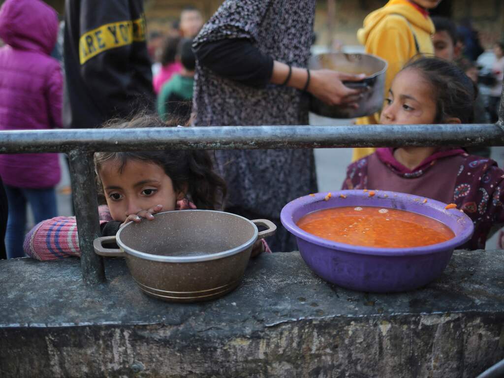 Vrees voor offensief in Rafah, schip met hulpgoederen nog bij Cyprus