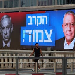 Exitpoll Israël: Partij Netanyahu grootste, blokken gaan gelijk op
