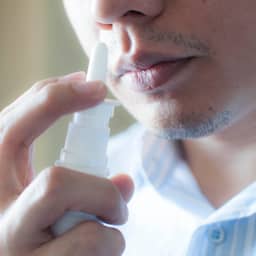 Neussprayverslaafden beseffen niet hoe heftig effect is: 'Lijkt onschuldig'
