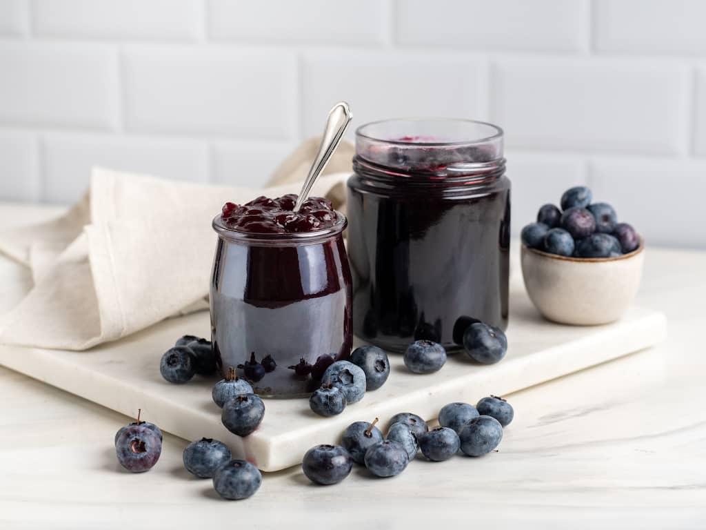 Met hepatitisvirus besmette bessen kun je beter ook niet koken