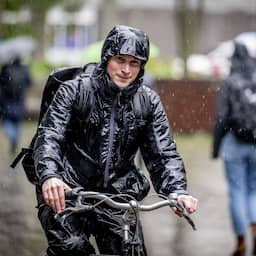 Eerste zware buien trekken over het land, stroomuitval in Frankrijk en Engeland