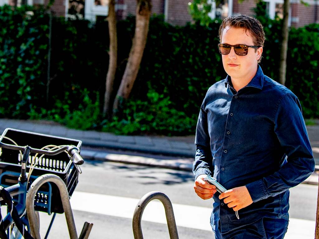 Ex-bestuursleden in mondkapjesdeal ook verdacht van verduistering