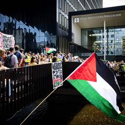 Honderden mensen bij universiteiten voor pro-Palestijnse demonstratie