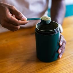 Veel mensen die cafeïnesupplementen gebruiken ervaren klachten