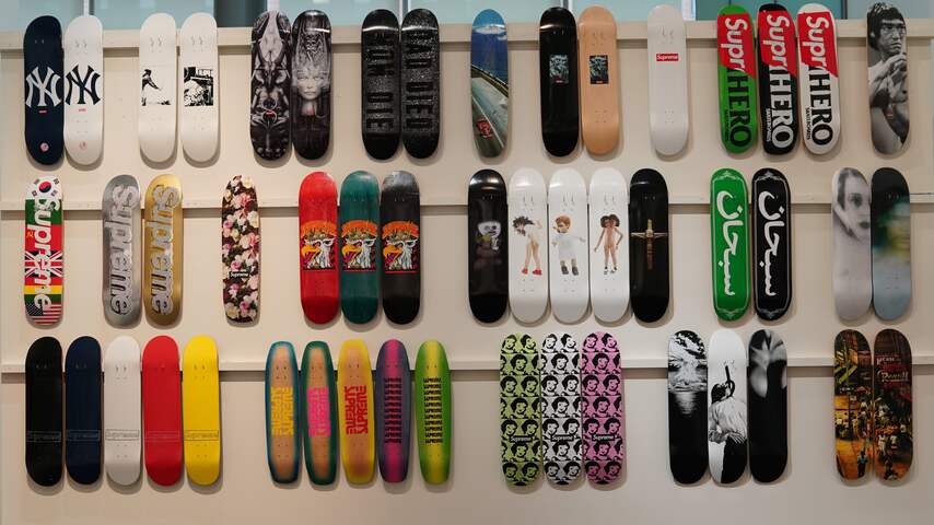 Collectie met alle skateboards van Supreme geveild voor 700.000