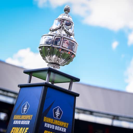 Illustratie bij: Licht valt uit bij beslissende penalty in knotsgek bekerduel tussen amateurclubs