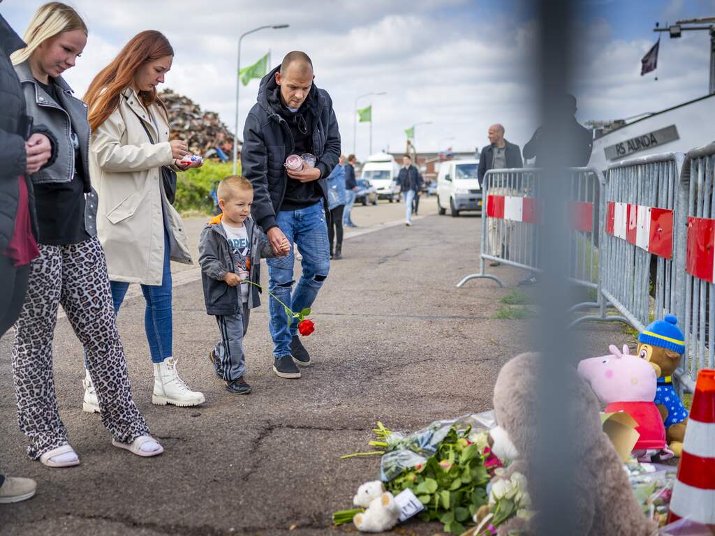 Vlaggen in Beerta halfstok, inzameling gestart voor afscheid Jeffrey en Emma