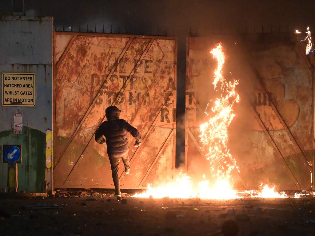 Ongeregeldheden in Belfast (april 2021)