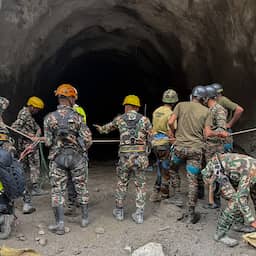 Dodental overstroming Nepal boven duizend, explosieven ingezet bij tunnels