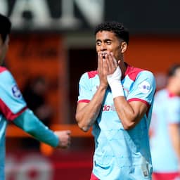 Live Eredivisie | Feyenoord worstelt in Volendam, PSV virtueel kampioen