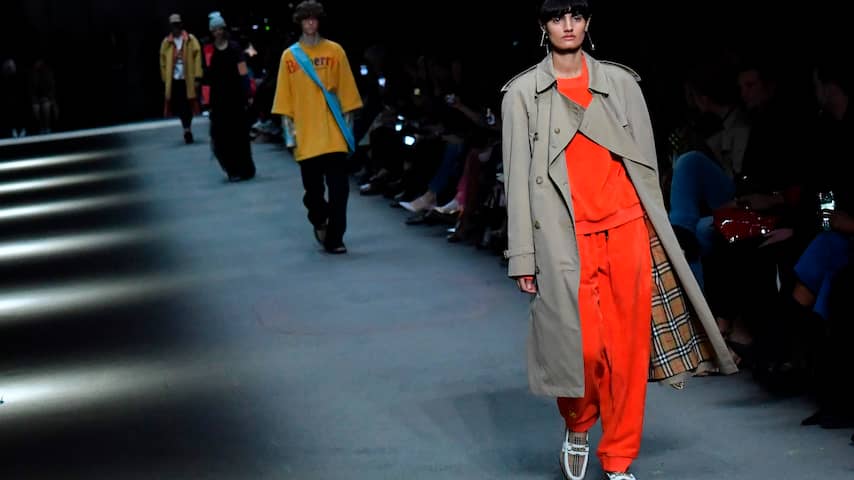 Burberry stopt per direct met vernietiging onverkoopbare kleding | Economie  | NU.nl