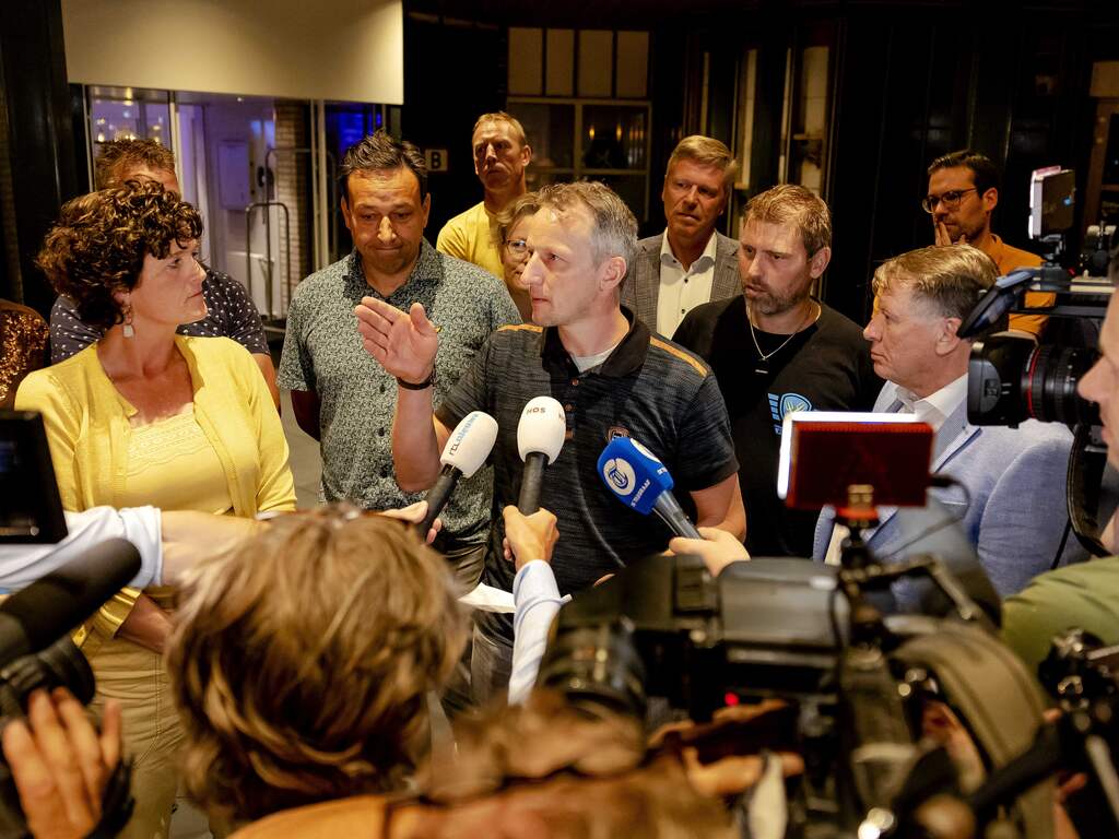 Alleen de LTO lijkt het gesprek aan te willen gaan met Remkes