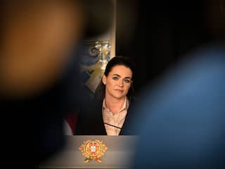Hongaarse president stapt op na protesten over gratieverlening in misbruikzaak
