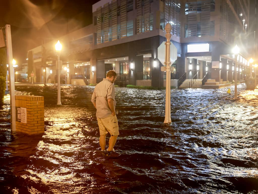 Meerdere doden en miljoenen huishoudens in Florida zonder stroom door orkaan