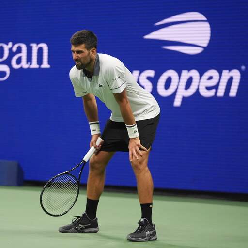 Illustratie bij: Video | Djokovic worstelt en verliest in vijf sets in eerste ronde van US Open