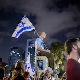 Israëlische Nederlanders reizen af voor verkiezingen: 'Netanyahu van troon stoten'