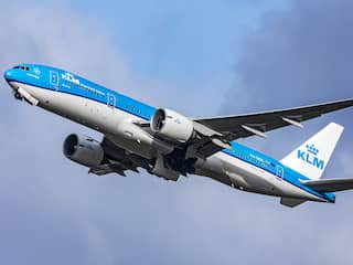KLM-vlucht naar Curaçao keert om vanwege brandende powerbank