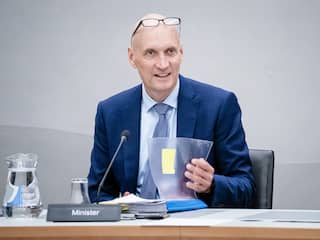 Kamer maakt zich zorgen over coronaplan: 'Staan na 2,5 jaar nergens'