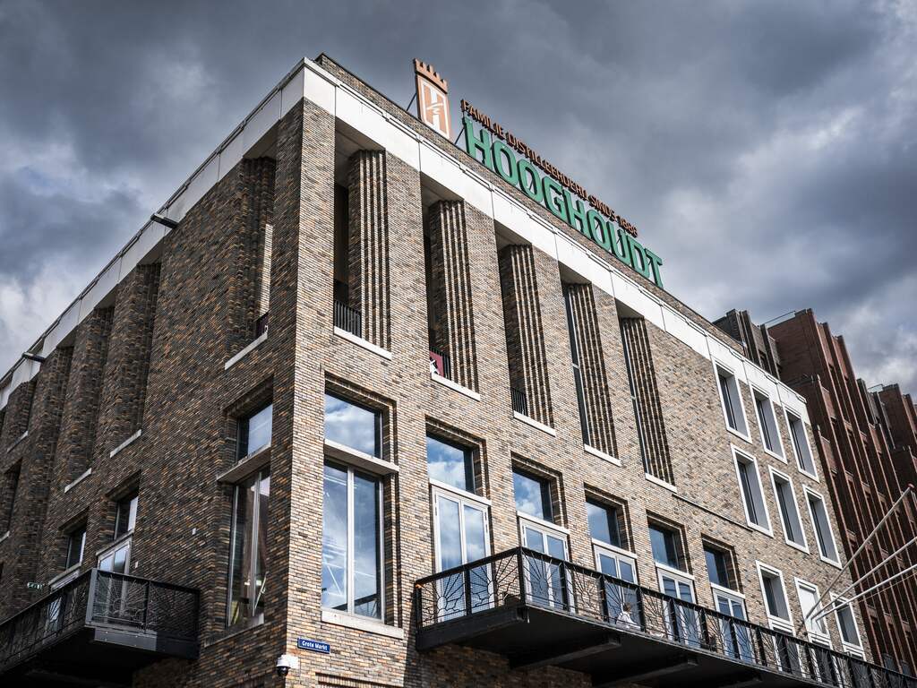 Vindicat verbreekt banden met dispuut en stuurt dader 'brandmerken' weg