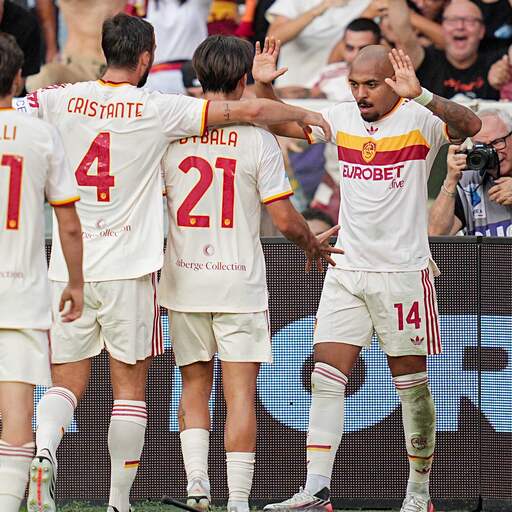 Illustratie bij: Topscorer Malen slaat weer toe voor koploper AS Roma, ook Ekkelenkamp scoort