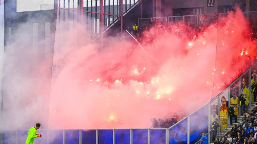 Feyenoord deelt 47 stadionverboden uit na vuurwerkgeweld bij Cambuur