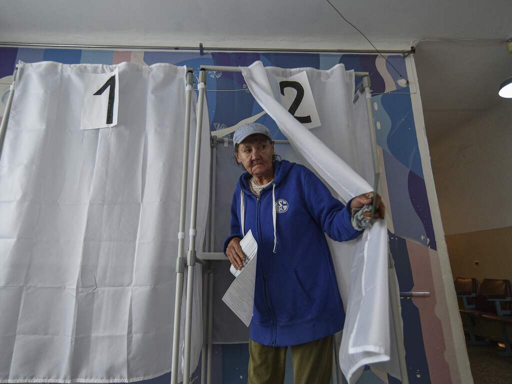 Eerste resultaten schijnreferenda: Oekraïense gebieden willen bij Rusland horen