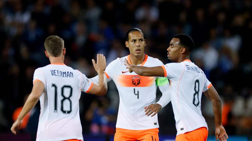 Foto bij Oranje knokt zich naar gelijkspel na beroerde eerste helft tegen Griekenland