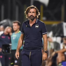 Italiaanse politici willen Pirlo niet als bondscoach vanwege banden met Rusland