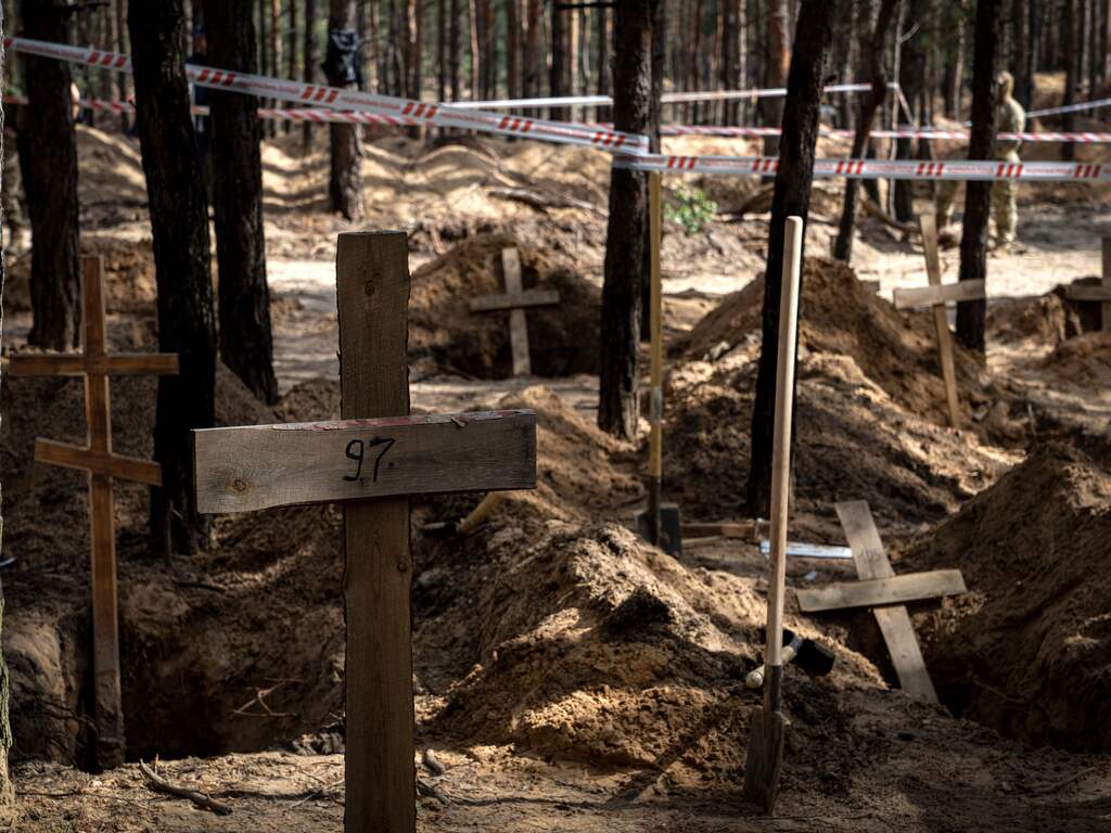 Ruim twintig burgers gedood bij aanval op humanitair konvooi in Zuid-Oekraïne