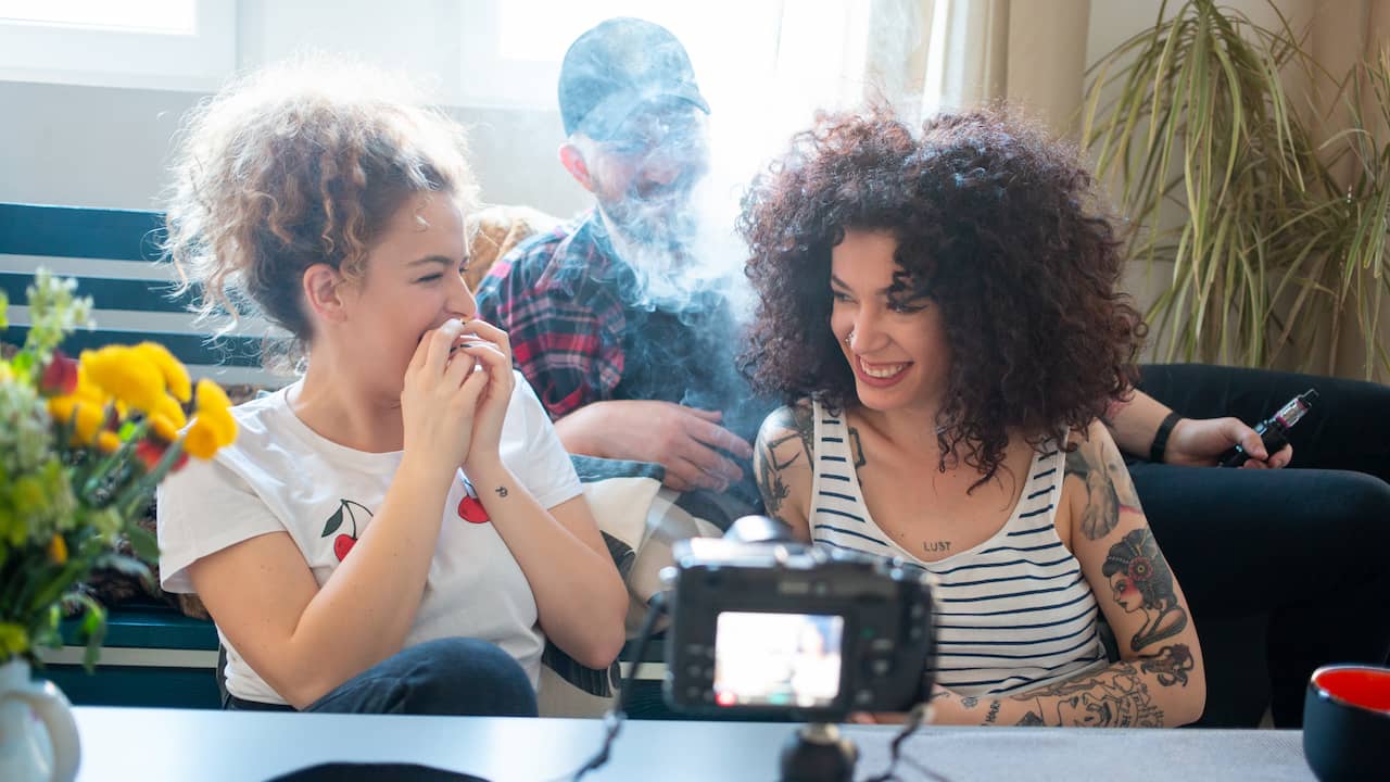instagram-influencers-mogen-niet-langer-sigaretten-promoten-tech-nu-nl