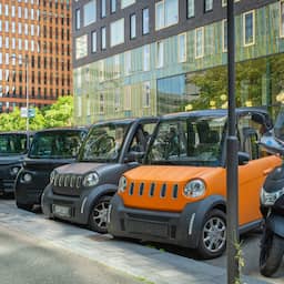Auto's en vrachtwagens stoten voor het eerst sinds corona minder CO2 uit
