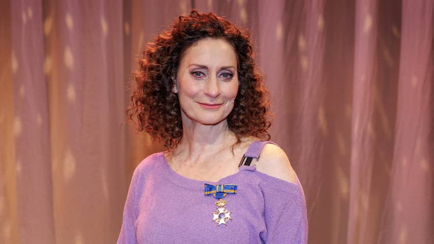Zangeres en musicalactrice Pia Douwes ontvangt koninklijke onderscheiding |  Boek & Cultuur | NU.nl