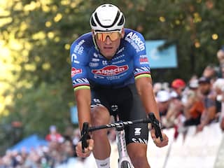 Van der Poel ziet zichzelf niet als topfavoriet op WK: 'Maar titel is niet onmogelijk'