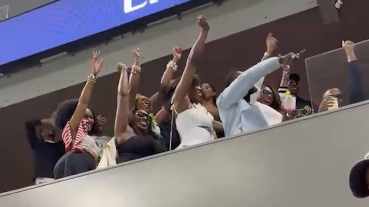 Influencers verstoren tenniswedstrijd US Open terwijl ze TikToks maken