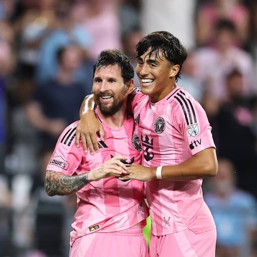 Messi blinkt uit met vier goals en een assist bij monsterzege Inter Miami