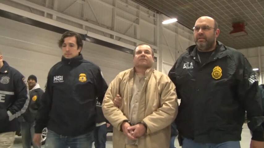 'El Chapo' in tranen bij uitlevering aan VS in 2017