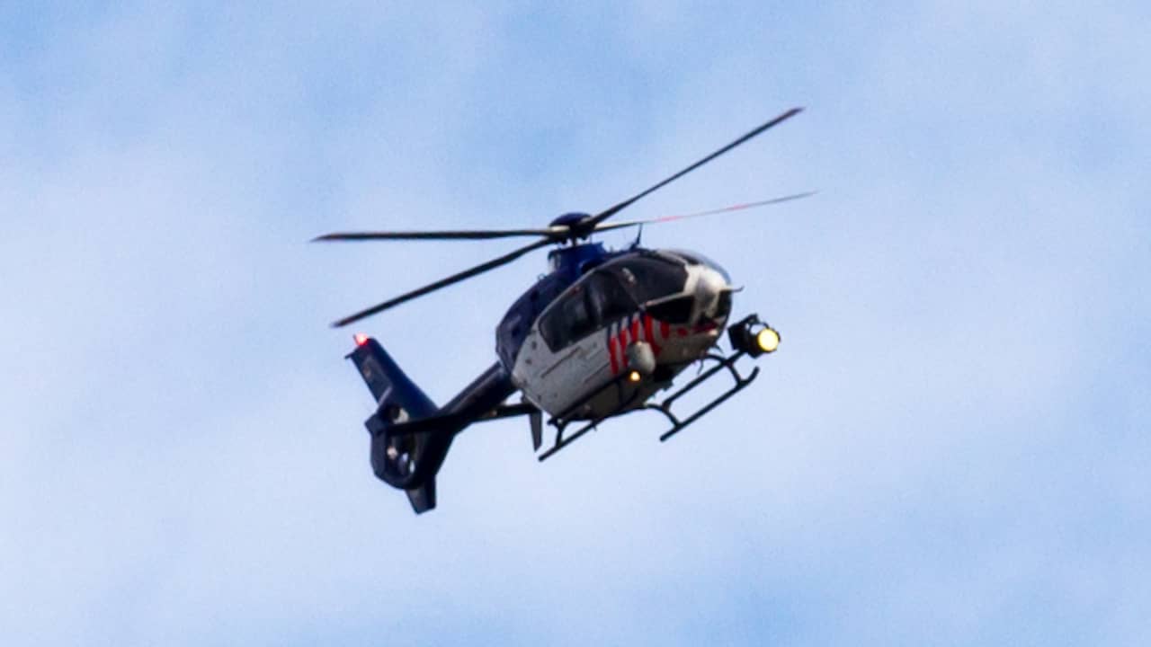 Helikopter ingezet tijdens achtervolging gestolen auto in Zuid ...
